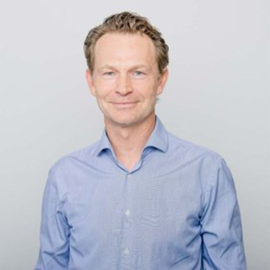 Employee Rainer Schiebenhoefer