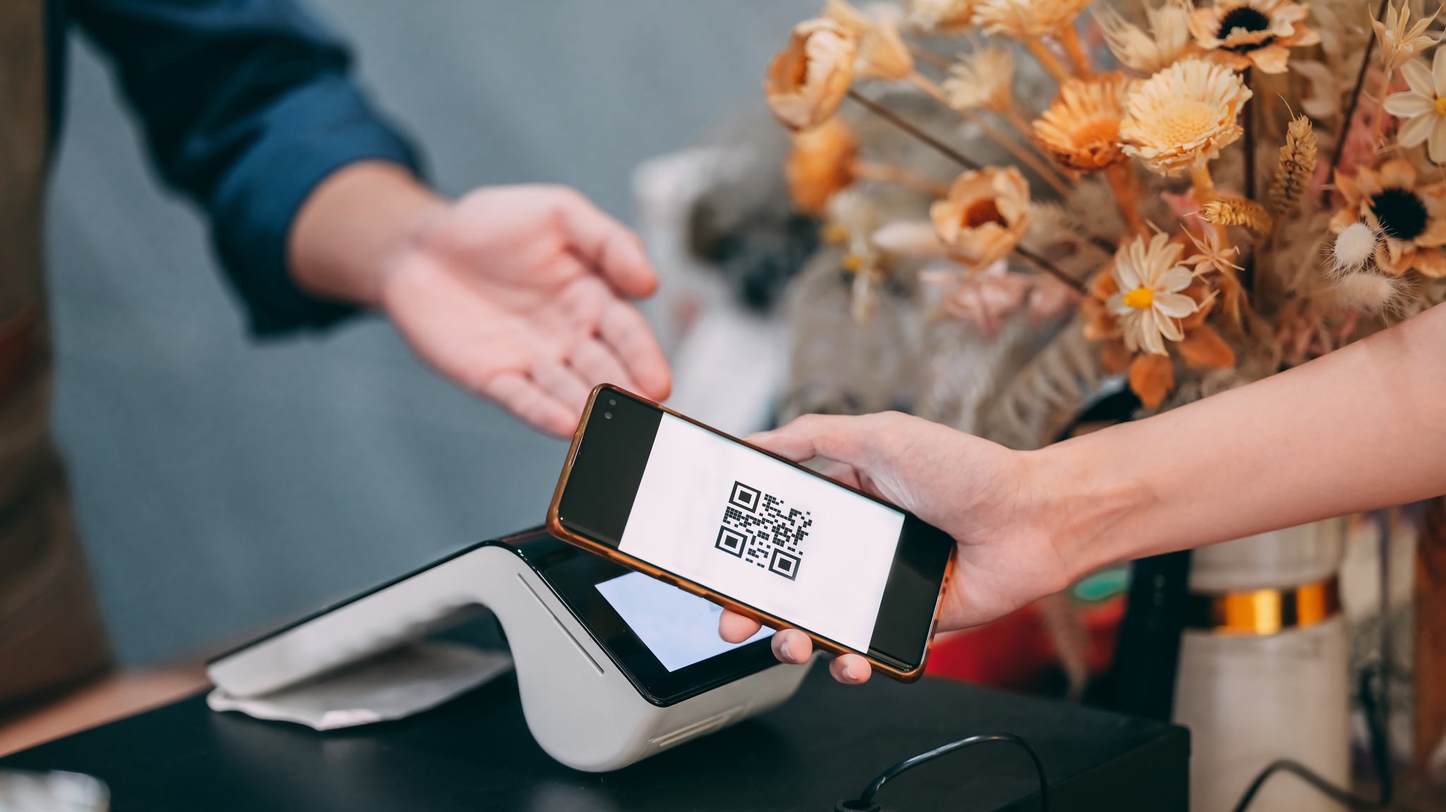 paying with a qr code